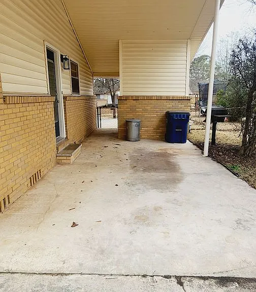 209 Knoll Crest Dr — Photo 22