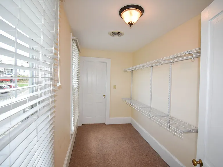 309 Center St — Photo 18