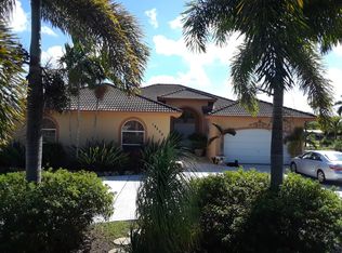 19320 SW 192nd St, Miami, FL 33187