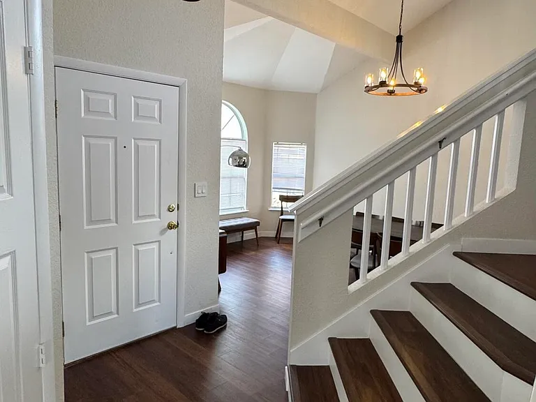 7448 Plaza Taurina Dr — Photo 3