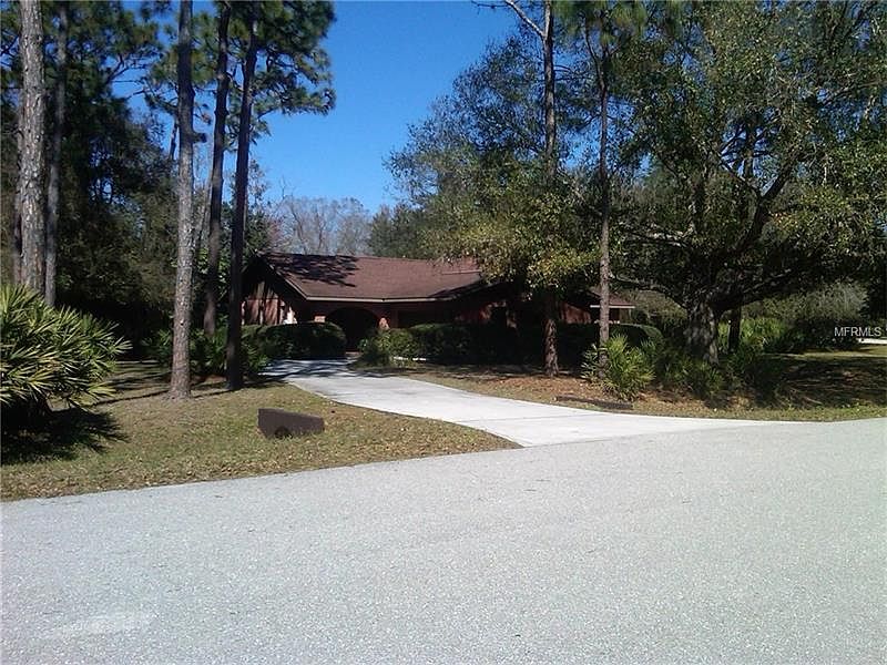 1st image of 9508 64th Ave E