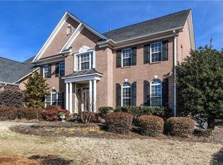 4404 Peaceford Glen Dr, High Point, NC 27265