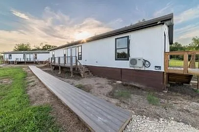1710 County Road 4330 #B — Photo 7