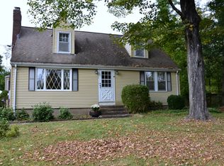 364 Stearns Rd, Mansfield, CT 06250