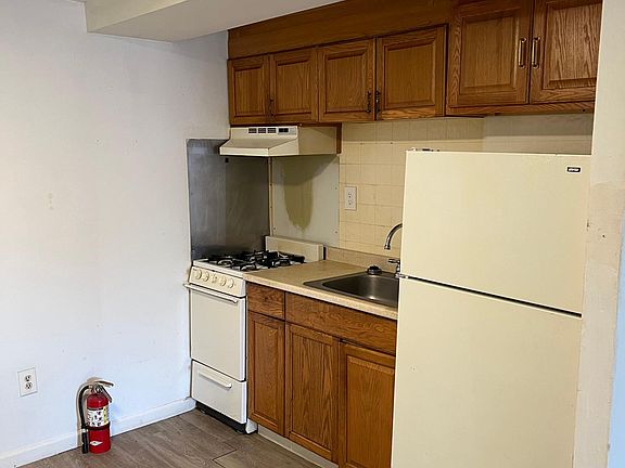 5th image of 4534 Cottman Ave #3