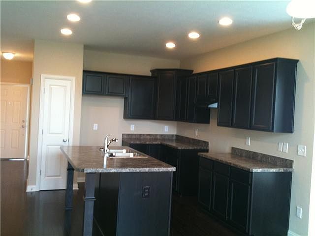 2nd image of 244 Fox Glen Dr #435