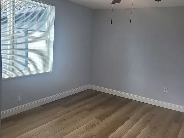 1320 Oleander Ave — Photo 20