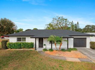 9210 108th St, Seminole, FL 33772
