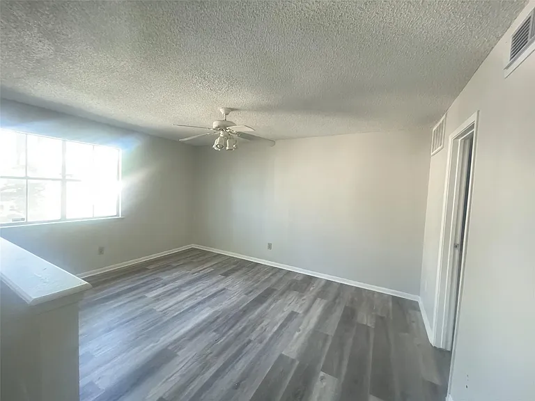 7402 Alabonson Rd — Photo 8
