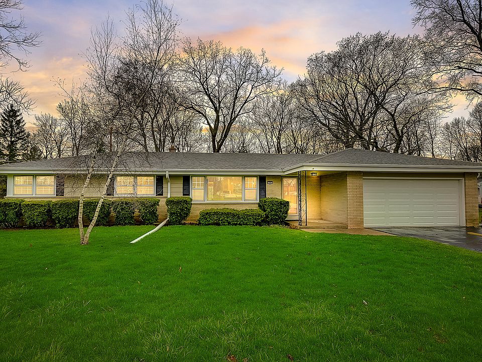 1st image of 12041 Parkview Ln