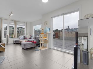 1975 McCallum Rd #202, Abbotsford, BC V2S3N3