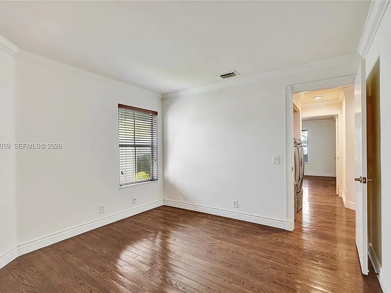 658 Stanton Dr — Photo 44