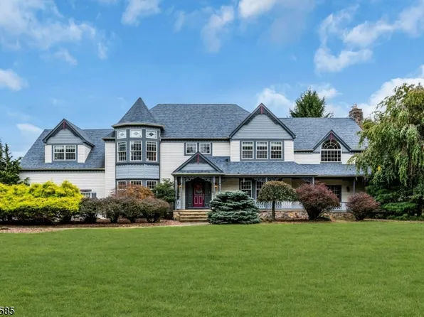 47 Rustic Trl, Raritan Twp., NJ 08822