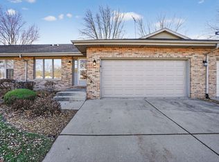 102 Wyndstone Dr, Elwood, IL 60421