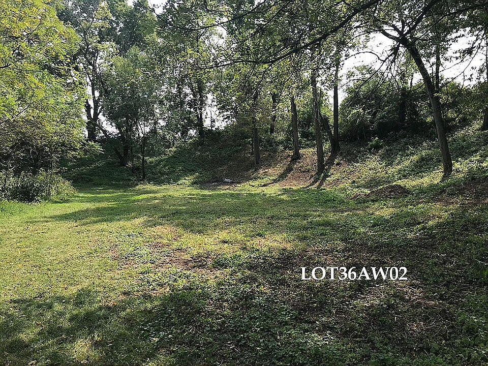 2nd image of 2890 Pleasant Ridge Ct