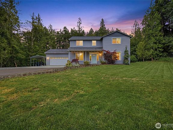 4th image of 8705 72nd Avenue E
