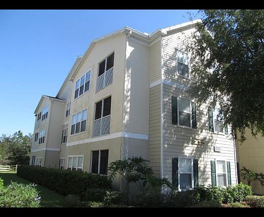 3rd image of 18465 Bridle Club Dr