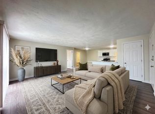 300 Smithfield Rd APT B5-36, Providence, RI 02904