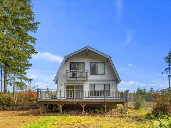 350 Olympic Drive E, Grapeview, WA 98546