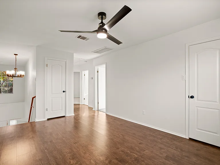 2011 Monica Ln — Photo 12