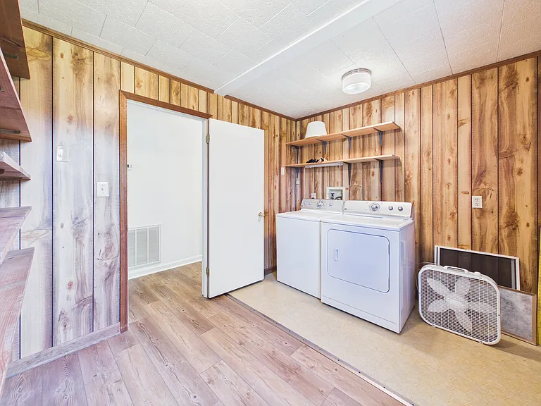 3954 Crabapple Rd — Photo 24