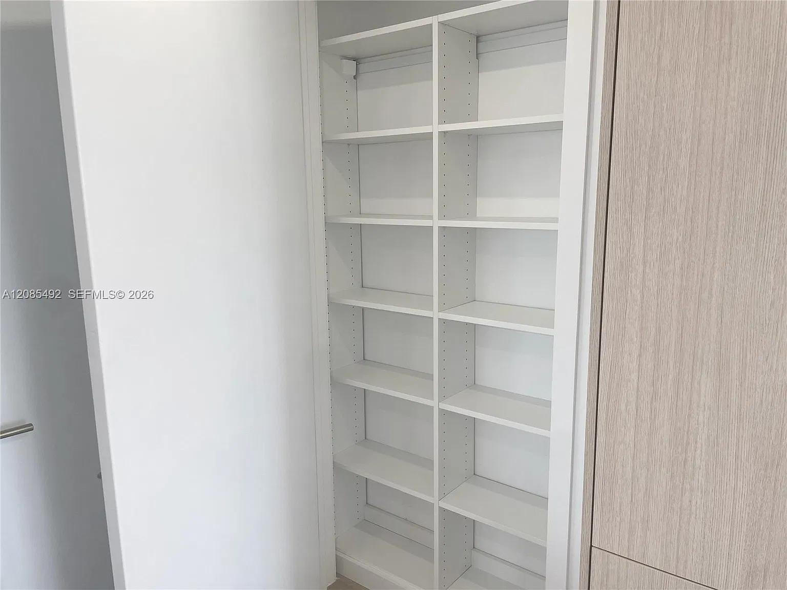 2 bed, 2.0 bath, $7,000 — Photo 3