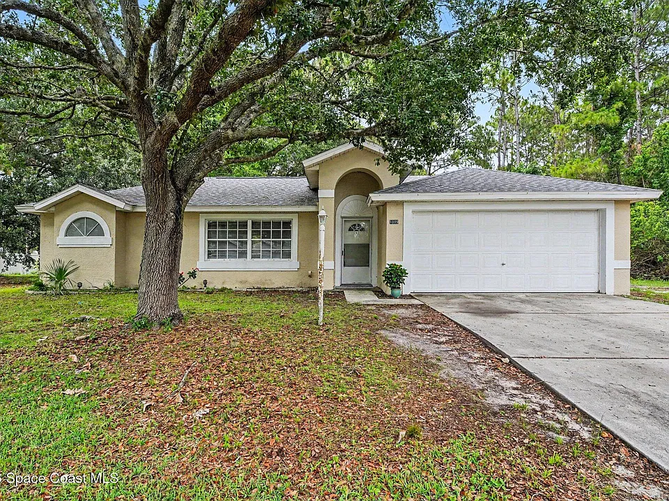 1699 Givens Ct NW