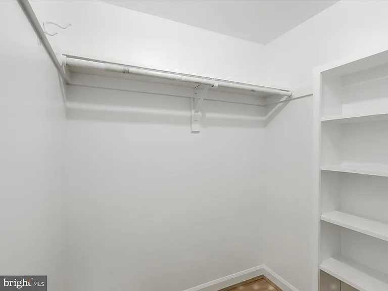 2966 S Columbus St #B2 — Photo 12