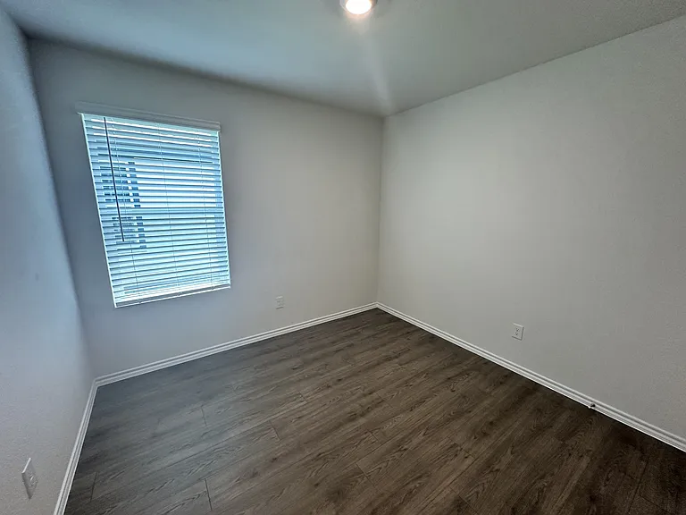 1117 Southfield Dr — Photo 8