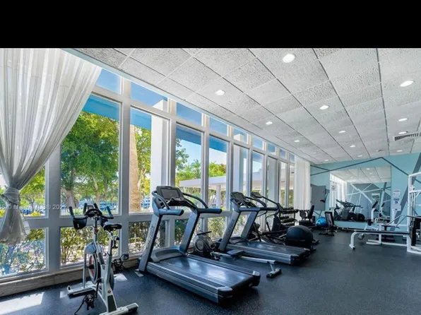 7441 Wayne Ave APT 14D, Miami Beach, FL 33141