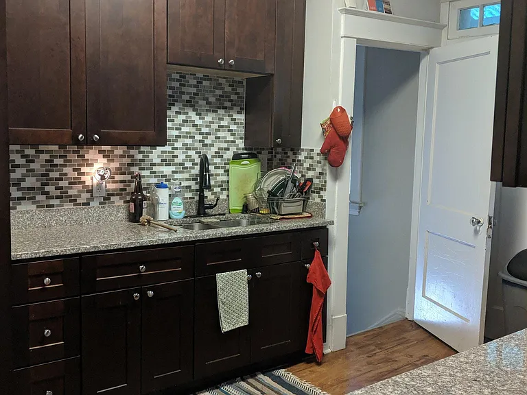 5546 Phillips Ave — Photo 5