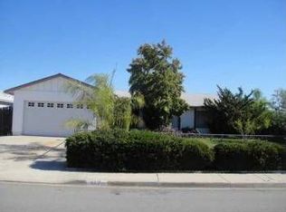 9825 Medina Dr, Santee, CA 92071