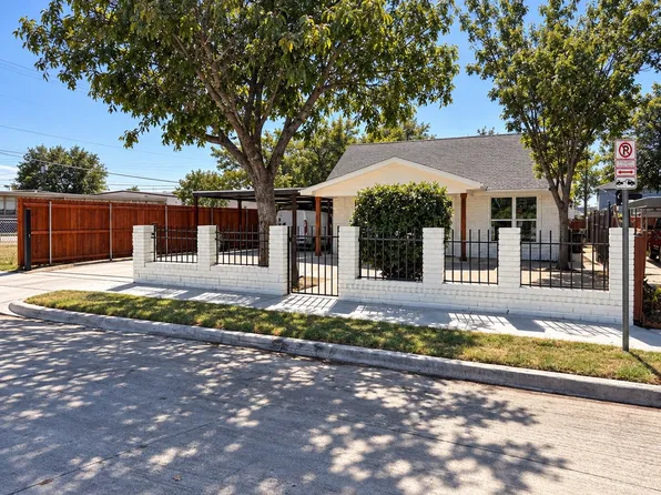 2940 Livingston Ave, Fort Worth, TX 76110