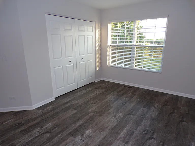 1645 W Turtle Creek Ln — Photo 15
