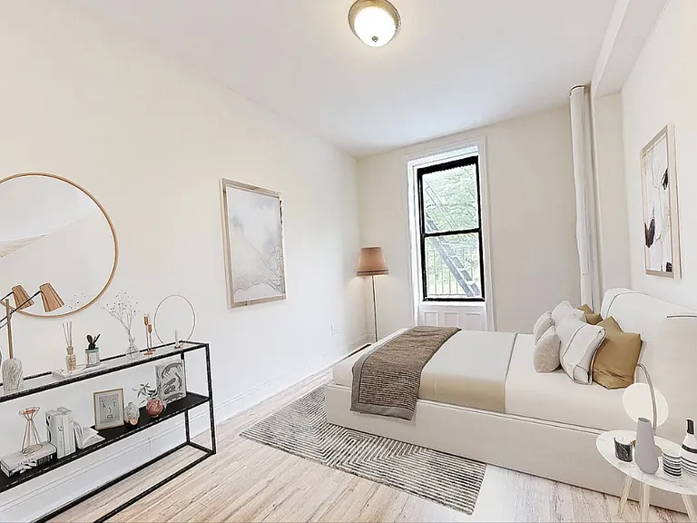 471 Central Park W #3A — Photo 2