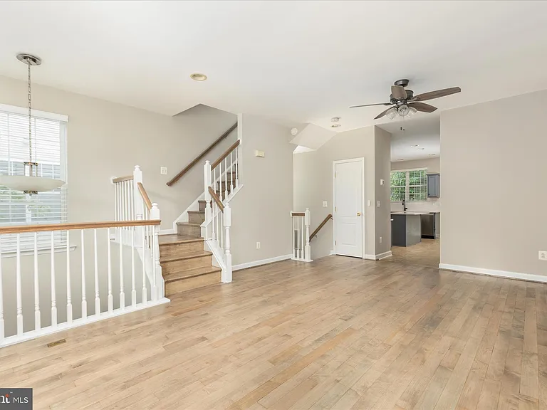7579 Great Swan Ct — Photo 11