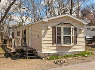 2018 Waterfront Dr #50, Iowa City, IA