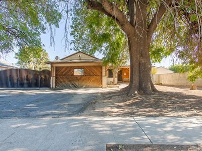 15561 Blackhawk St, Mission Hills, CA, 91345