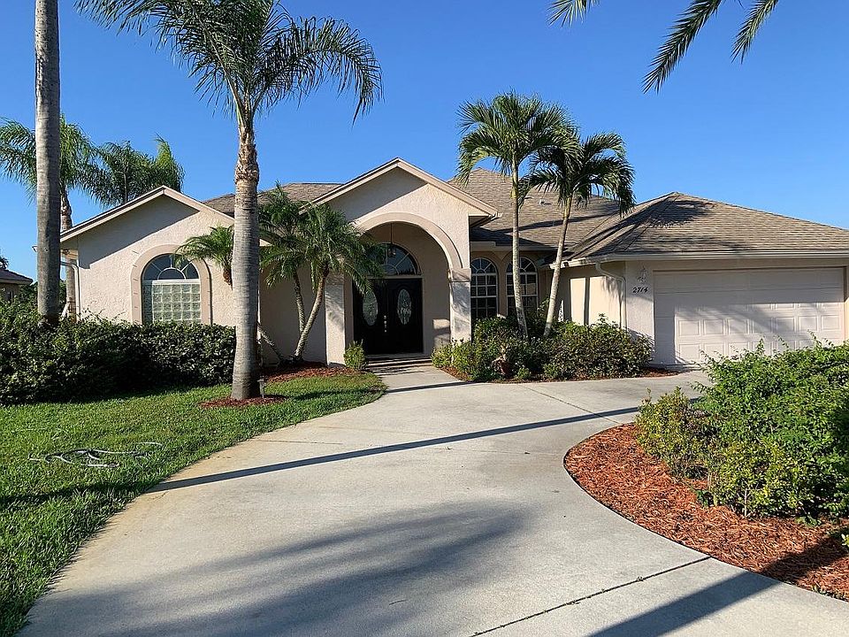 1st image of 2714 SE Eagle Dr