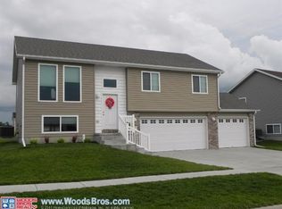 4431 W Hub Hall Dr, Lincoln, NE 68528