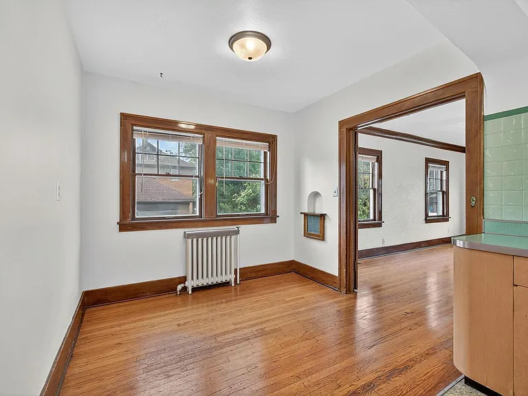 318 W Columbia Ave #0 — Photo 10