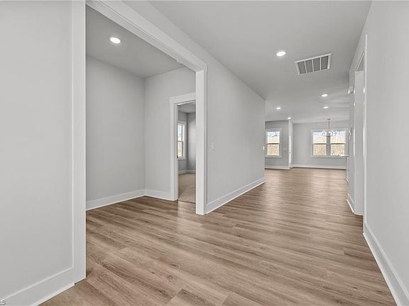 3rd image of 3544 Spring Hope Ct