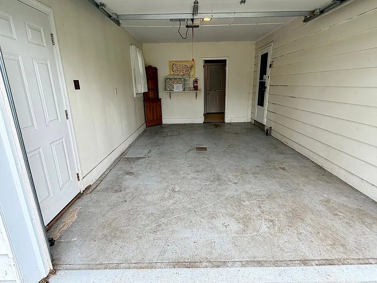 312 Mill Creek Rd — Photo 2