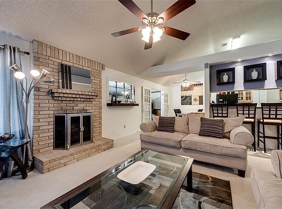 4th image of 8001 Tulane Dr