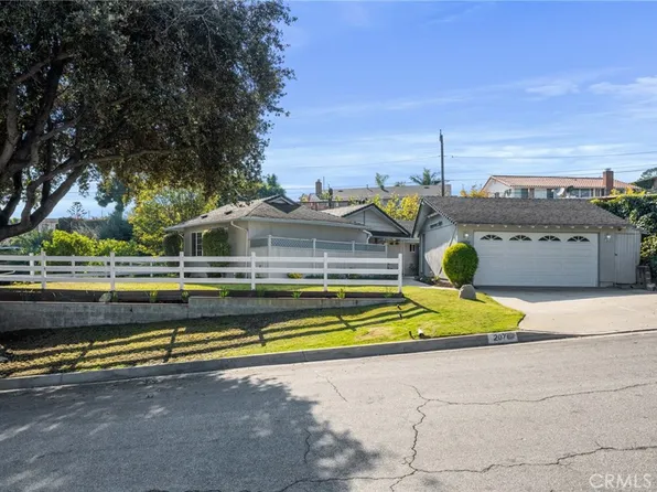 2070 Noble View Dr, Rancho Palos Verdes, CA 90275