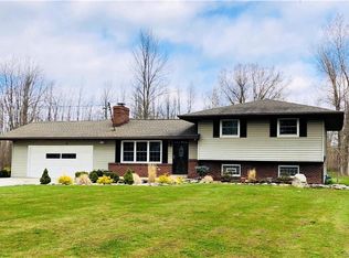 9180 Wolcott Rd, Clarence Center, NY 14032