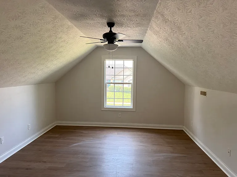 447 Monarchos Ln — Photo 21