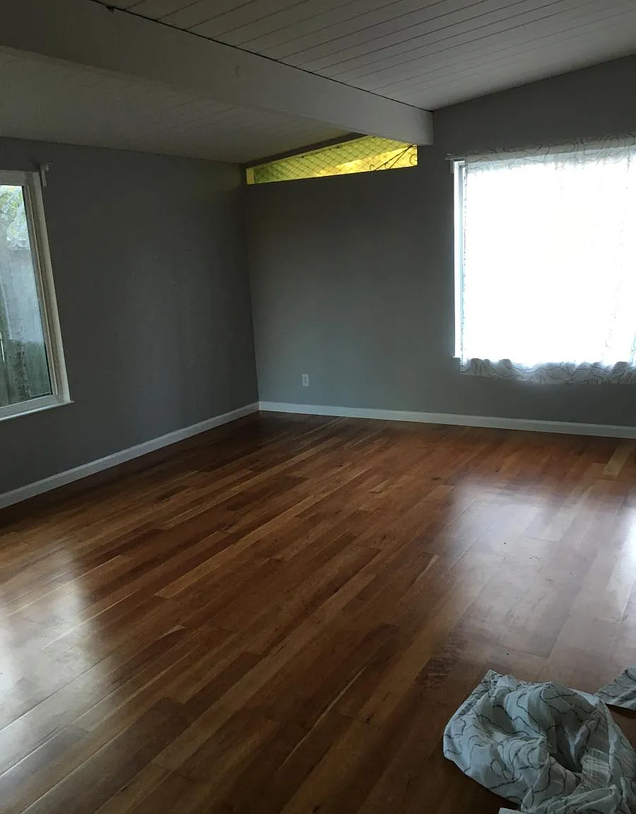 2 bed, 1100 sqft, $5,000 — Photo 2