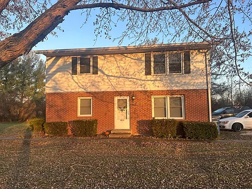 3711 N 250 W Photo 1