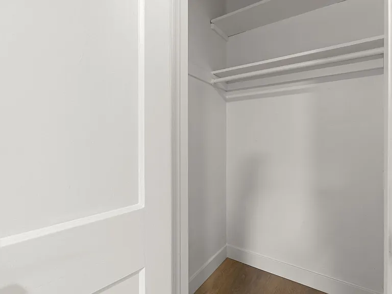 (El/Eu/Em:B) 414 N. Maple Drive — Photo 8